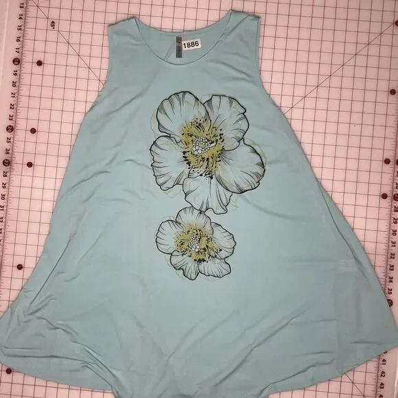 NWOT Acting Pro Women’s Blue Floral Stretchy Tank Top Size 1X - Picture 4 of 8